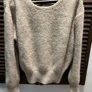 Elegant Beige Crew Neck Sweater